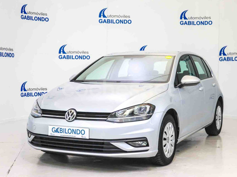 VOLKSWAGEN Golf Advance 1.6 TDI