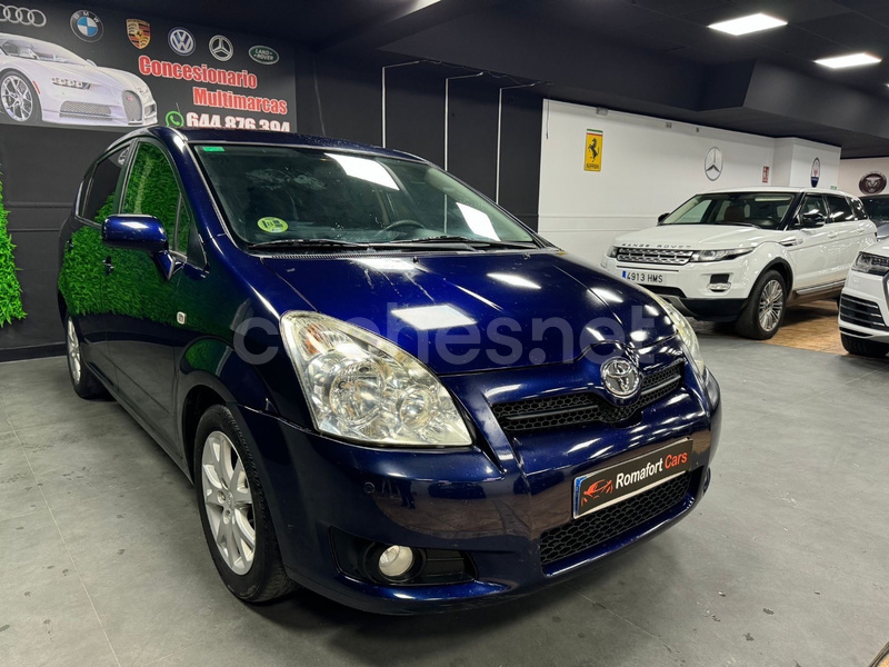 TOYOTA Corolla Verso 2.2 D4D 136 CV Luna