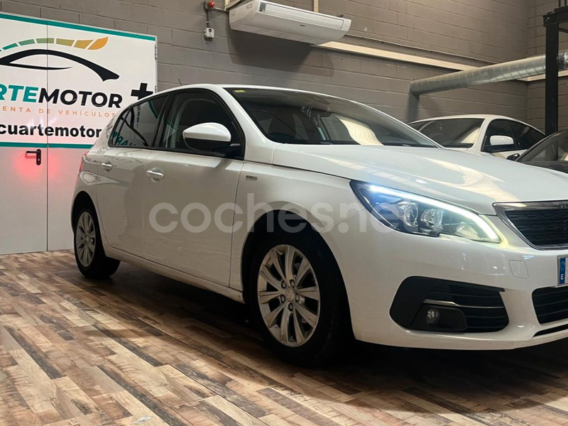 PEUGEOT 308 Style 1.6 BlueHDi