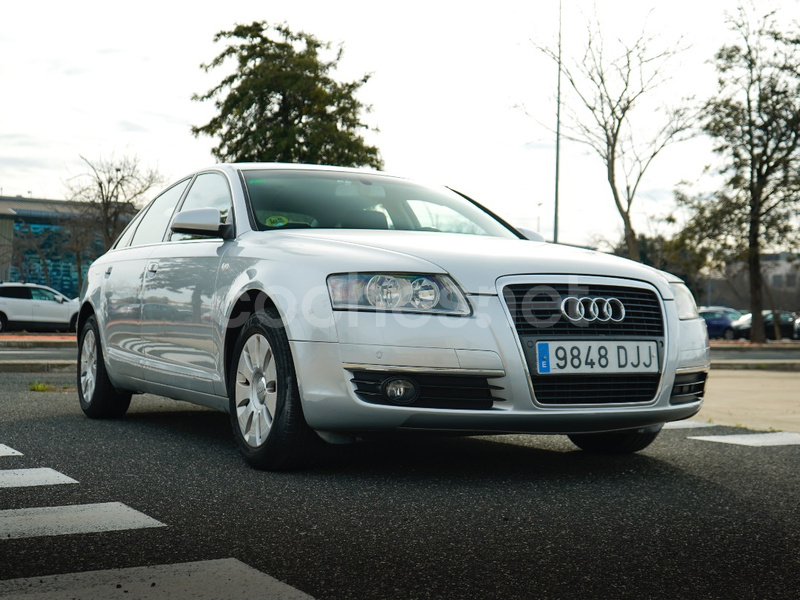 AUDI A6 2.4
