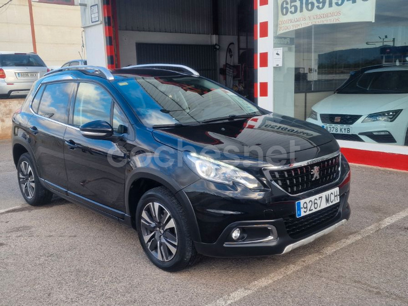 PEUGEOT 2008 Allure 1.2 PureTech Auto