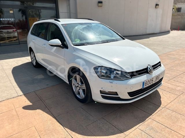 VOLKSWAGEN Golf Variant Advance 1.6 TDI BMT