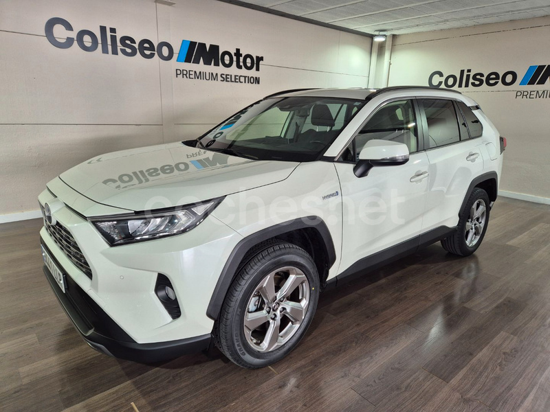 TOYOTA Rav4 2.5l 220H Advance