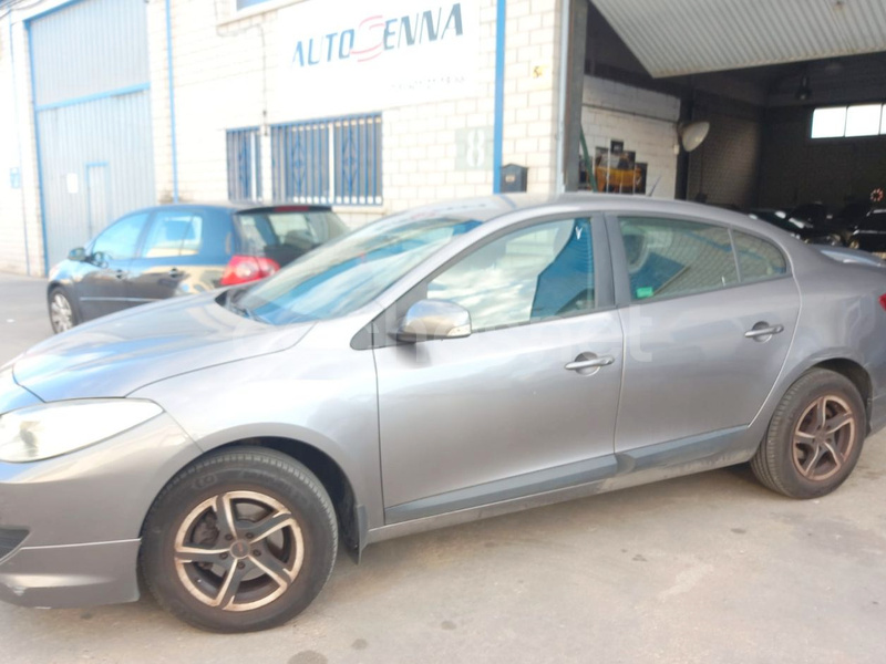 RENAULT Fluence Expression 1.6 16v