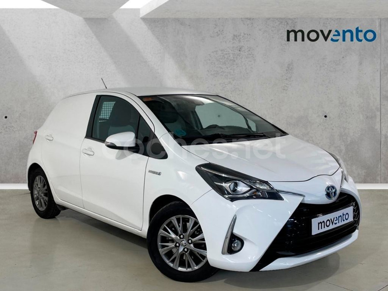 TOYOTA Yaris 1.5 100H Active Ecovan