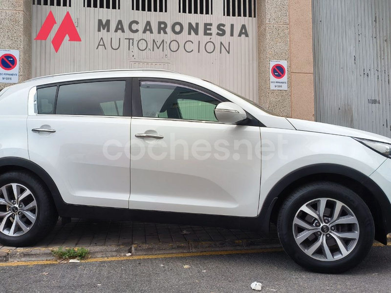 KIA Sportage 1.6 GDI Emotion 4x2