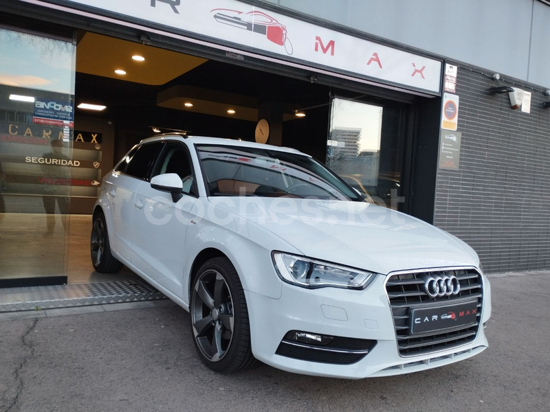 AUDI A3 Sportback 1.6 TDI Stronic S line edition