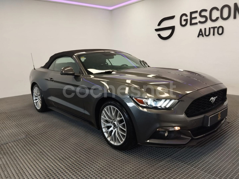 FORD Mustang 2.3 EcoBoost Mustang Aut. Conv.