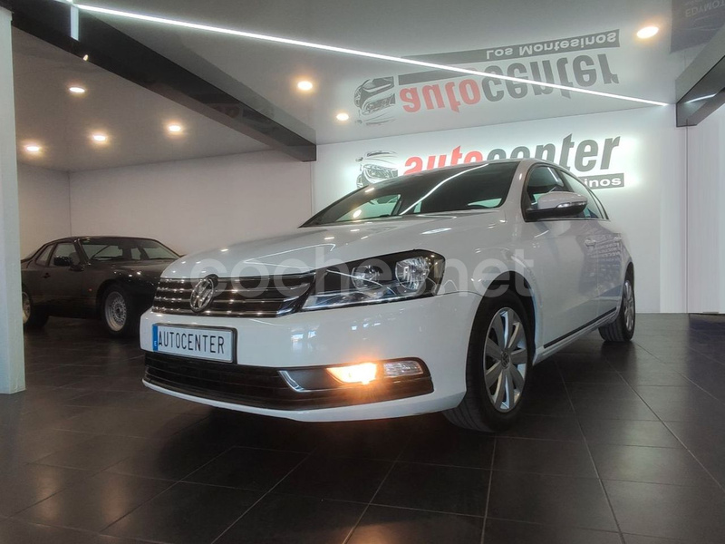 VOLKSWAGEN Passat 1.6 TDI Business Bluemotion