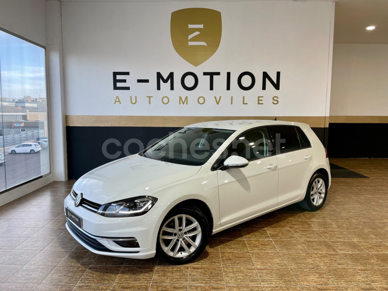 VOLKSWAGEN Golf Advance 1.6 TDI