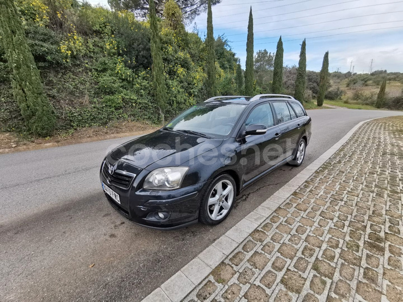 TOYOTA Avensis 2.2 D4D Clean Power Executive Wagon