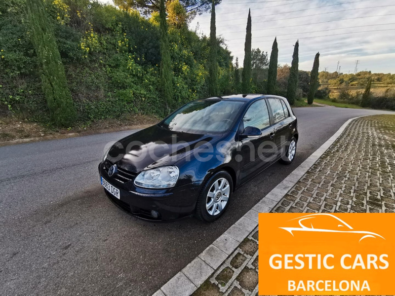 VOLKSWAGEN Golf 2.0 TDI Sportline