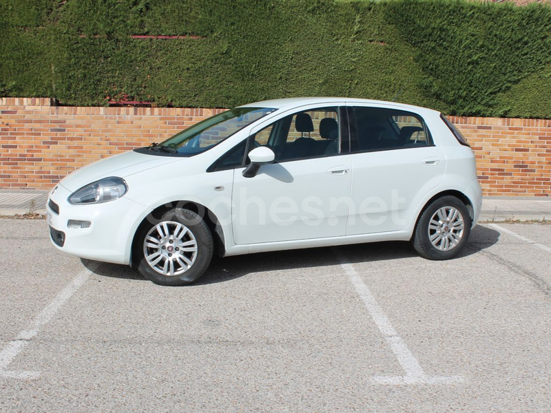 FIAT Punto 1.3 Pop 75 CV Multijet E5