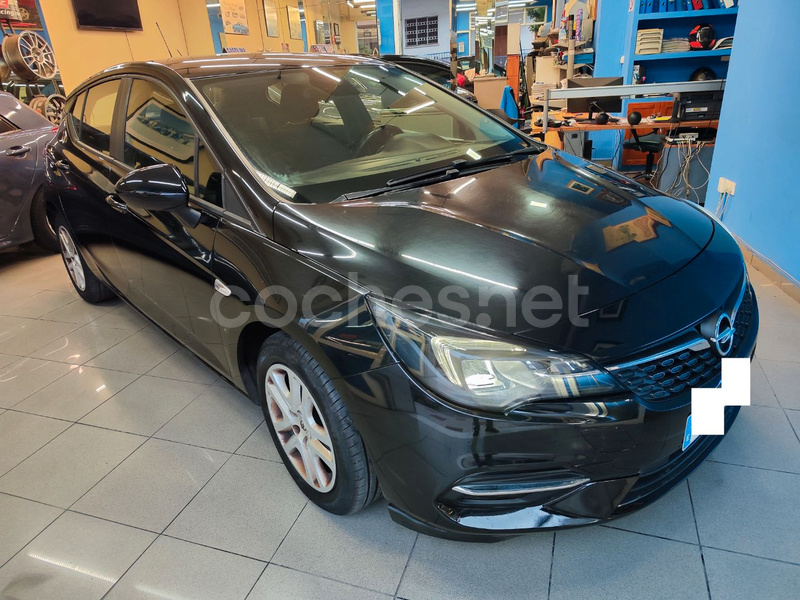 OPEL Astra 1.2T SHL Edition