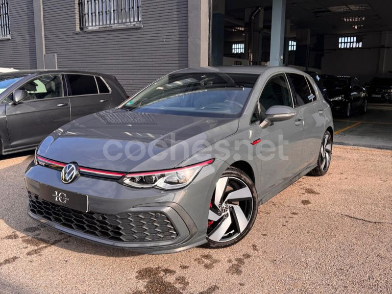 VOLKSWAGEN Golf GTI 2.0 TSI DSG