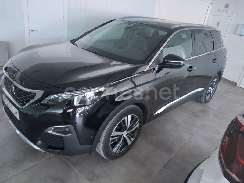 PEUGEOT 5008 1.5 BlueHDi SS GT