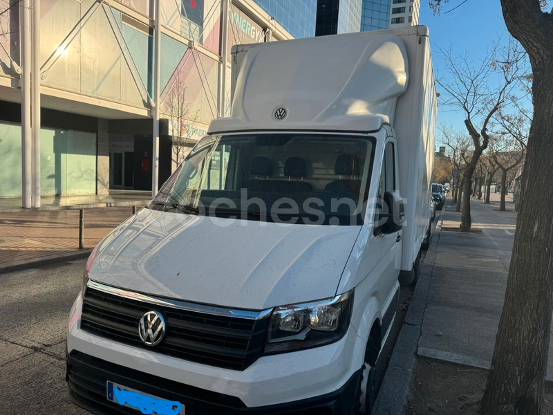 VOLKSWAGEN Crafter 35 Caja Plataf CS RD L4 2.0TDI RWD