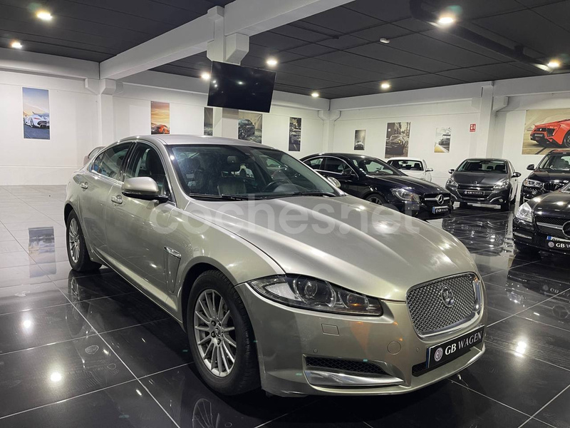 JAGUAR XF 2.2 Diesel Premium Luxury