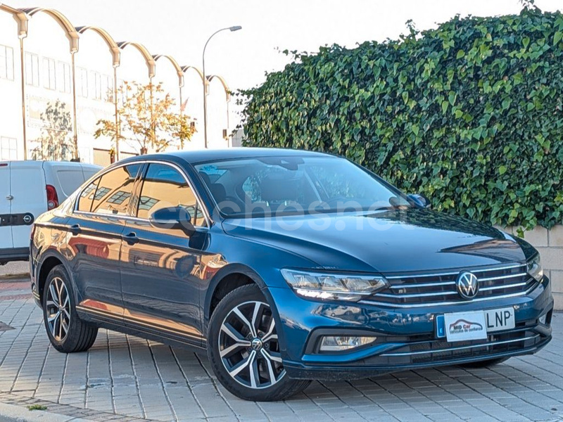 VOLKSWAGEN Passat Executive 2.0 TDI DSG