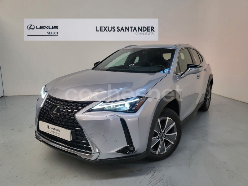 LEXUS UX 300e Business City