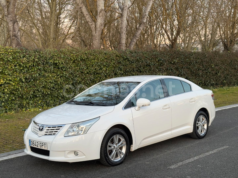 TOYOTA Avensis 2.0 D4D Advance