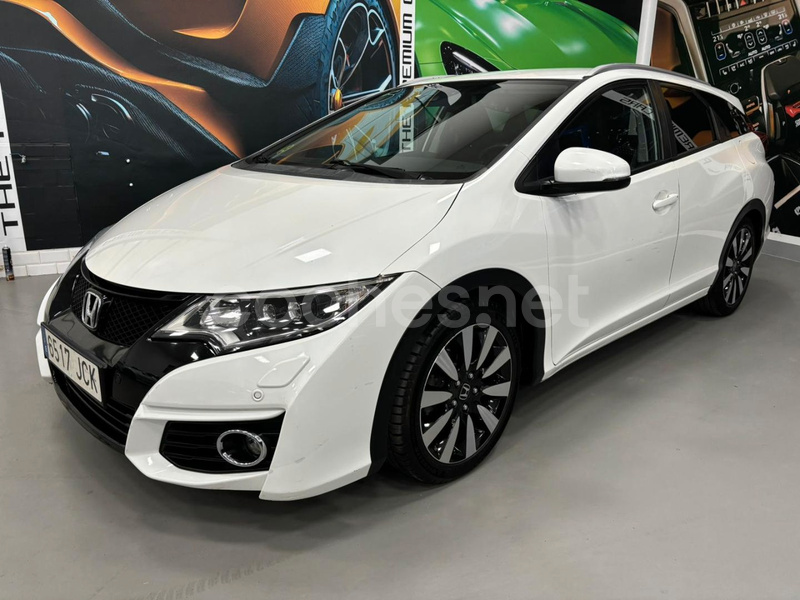 HONDA Civic TOURER 1.6 iDTEC Lifestyle Navi Pack