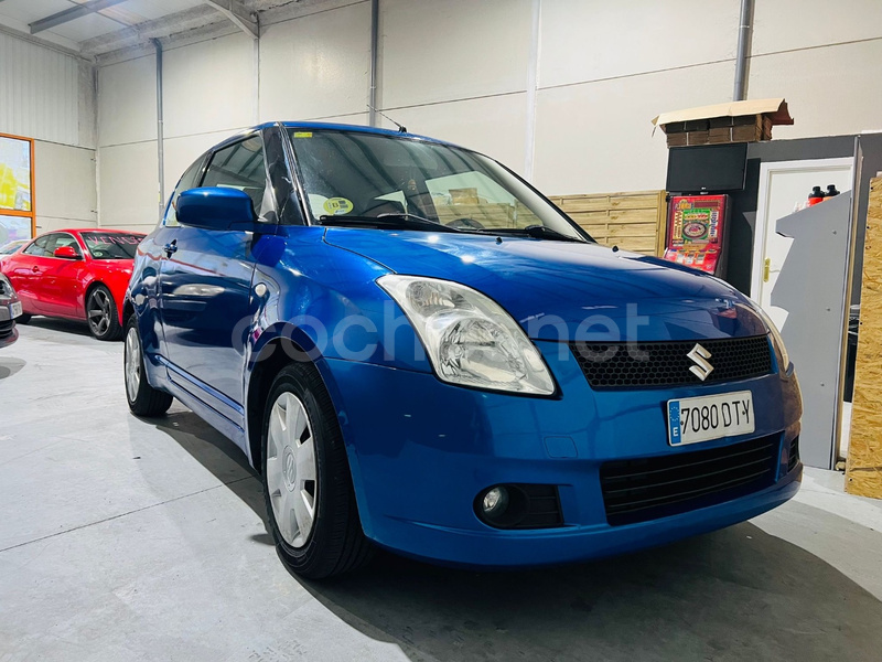 SUZUKI Swift 1.3 GLX