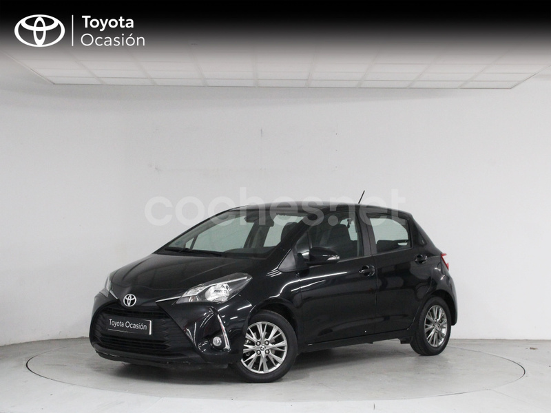 TOYOTA Yaris 1.0 70 Business