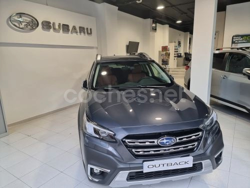 SUBARU Outback 2.5i Touring CVT Lineartronic AWD