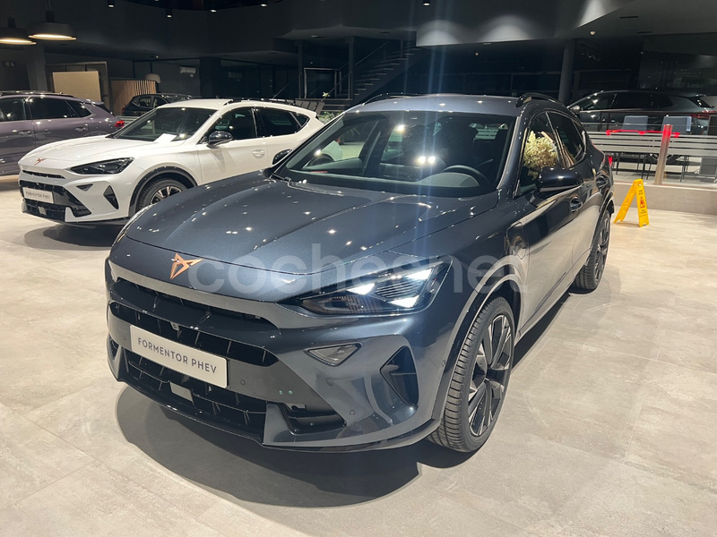 CUPRA Formentor 1.5 TSI eHybrid 204 CV DSG
