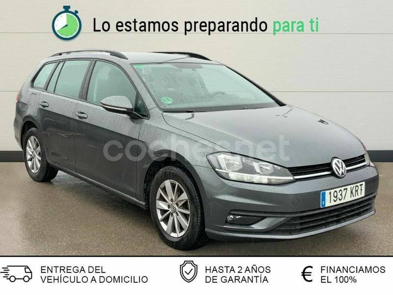 VOLKSWAGEN Golf Business Navi 1.6 TDI Variant