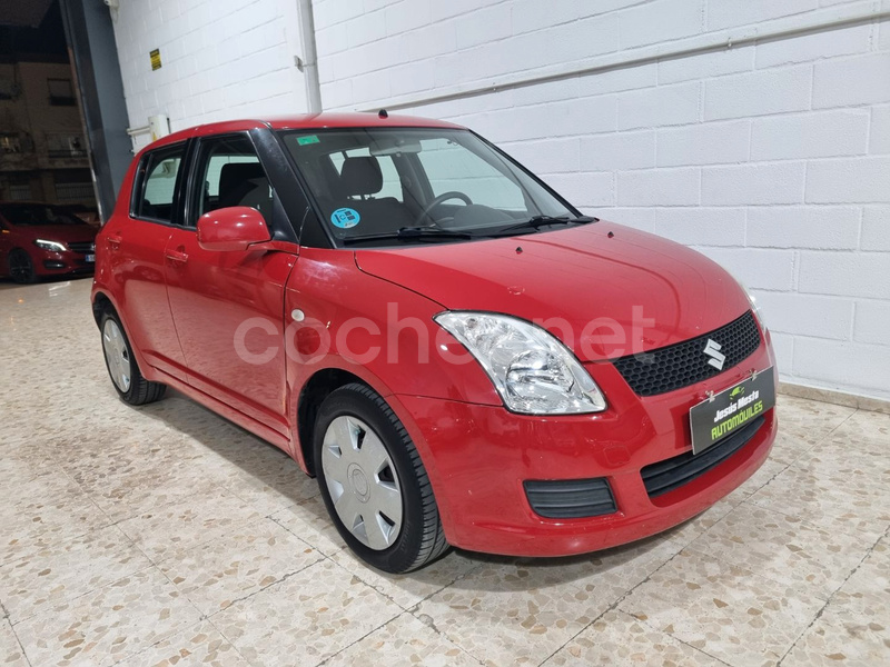 SUZUKI Swift 1.3 GL