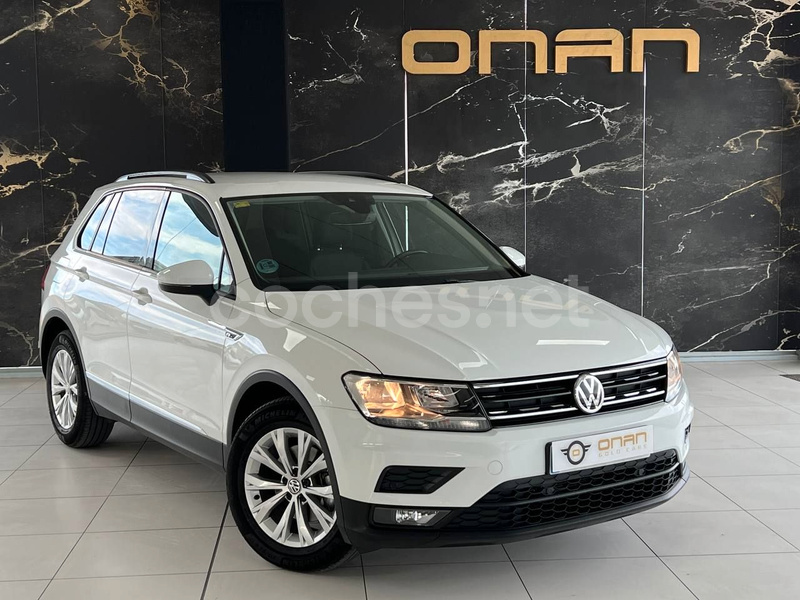 VOLKSWAGEN Tiguan Advance 2.0 TDI