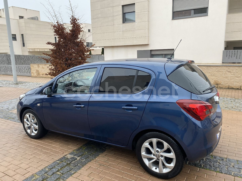 OPEL Corsa 1.4 Color Edition