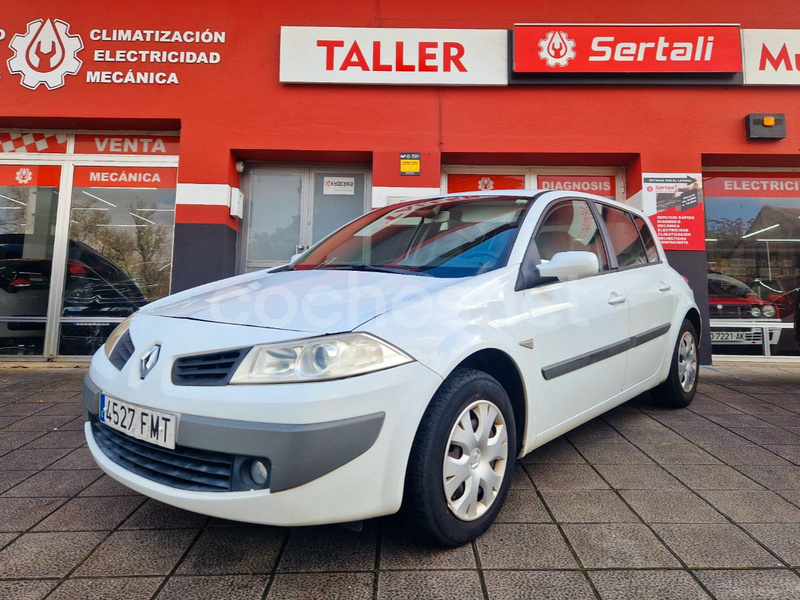 RENAULT Mégane Sedan Dynamique 1.5dCi85