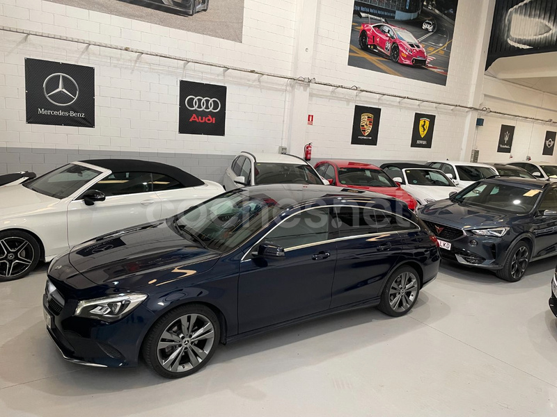 MERCEDES-BENZ Clase CLA CLA 200 d Shooting Brake