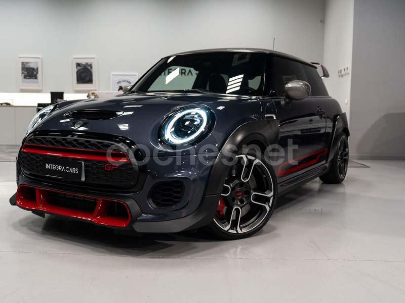 MINI MINI JOHN COOPER WORKS GP