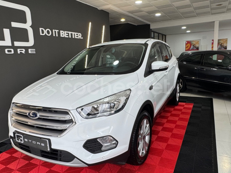 FORD Kuga 1.5 TDCi 4x2 Titanium