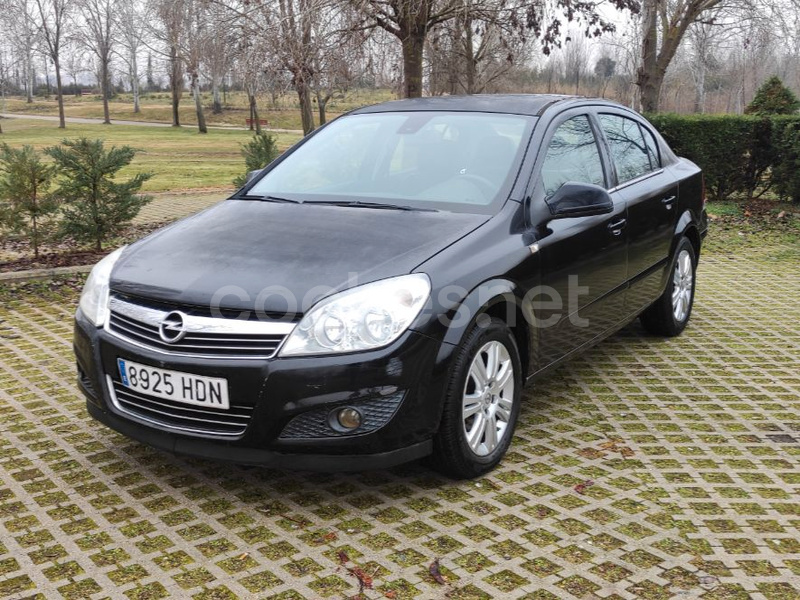 OPEL Astra 1.7 CDTi Edition