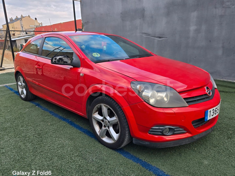 OPEL Astra GTC 1.6 16v Sport