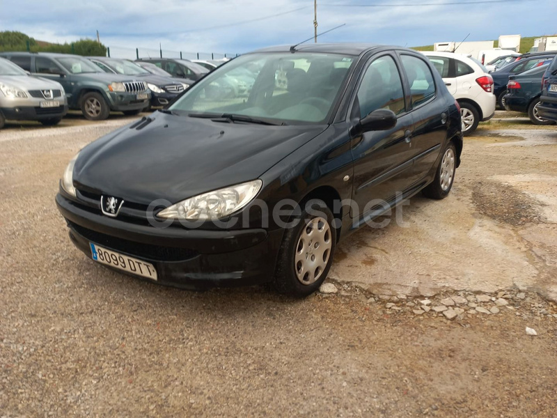 PEUGEOT 206 1.4 HDI XLine