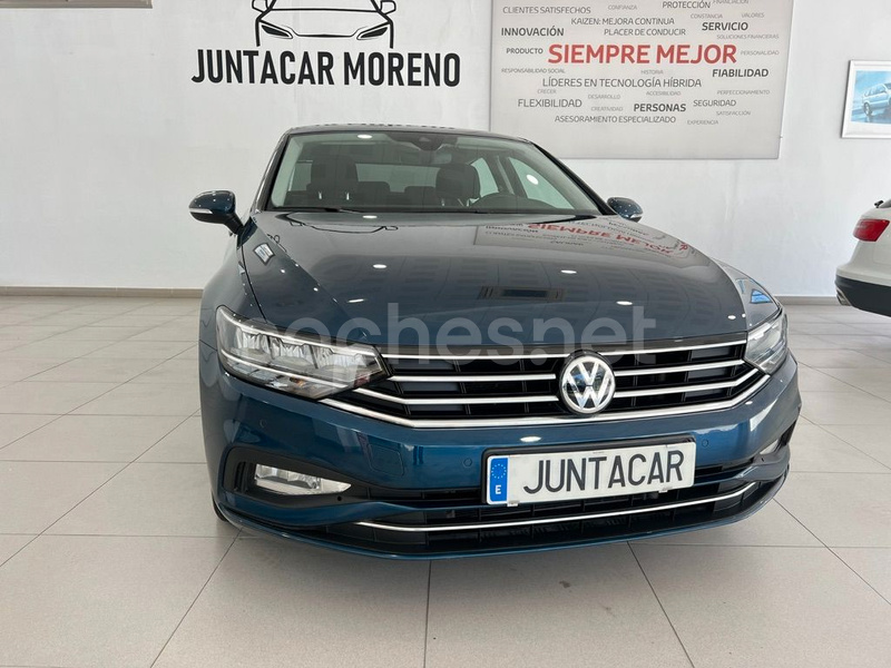 VOLKSWAGEN Passat 1.6 TDI DSG