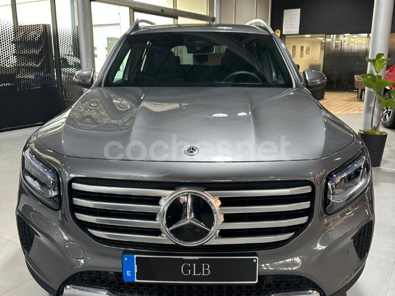 MERCEDES-BENZ GLB GLB 200 d