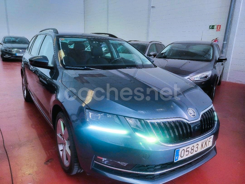 SKODA Octavia Combi 2.0 TDI CR Like