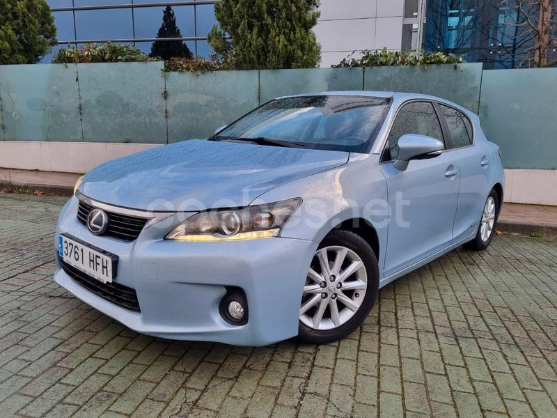 LEXUS CT 200h