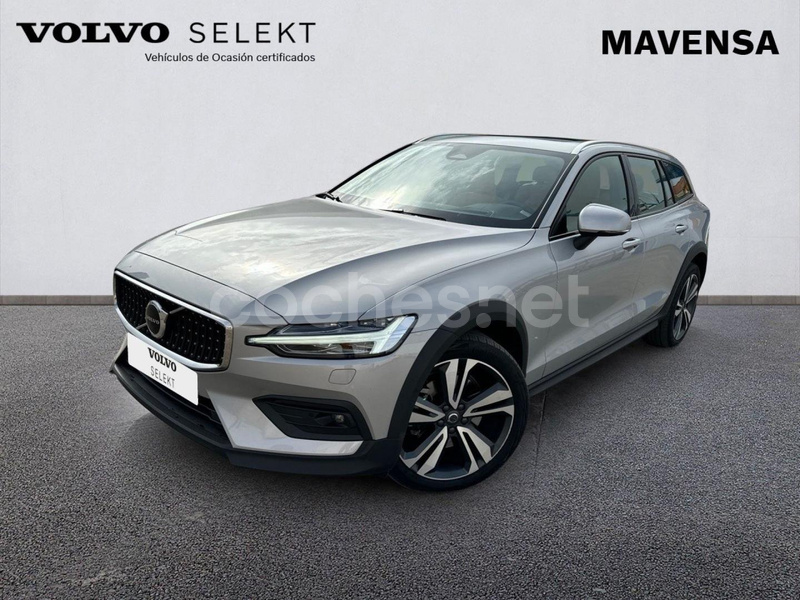 VOLVO V60 Cross Country 2.0 B4 D AWD Cross C Ultimate Auto