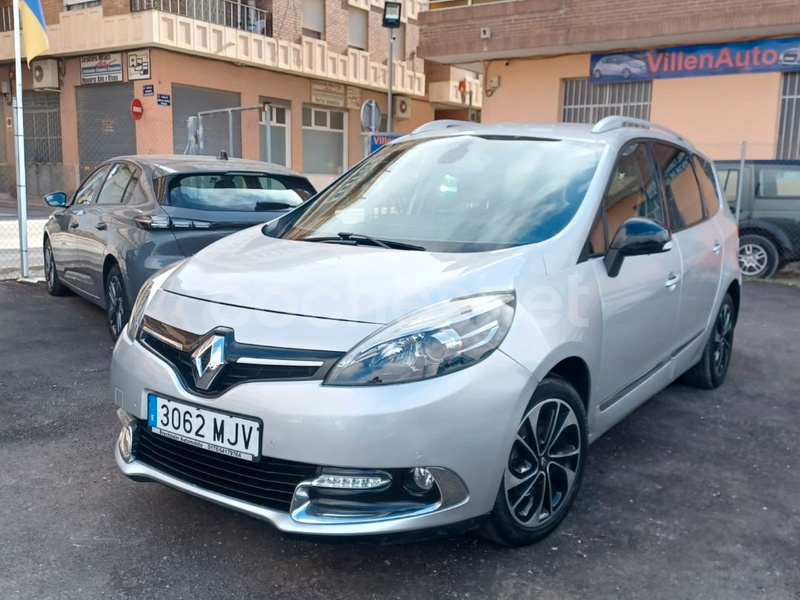 RENAULT Grand Scénic BOSE dCi 110 EDC Euro 6