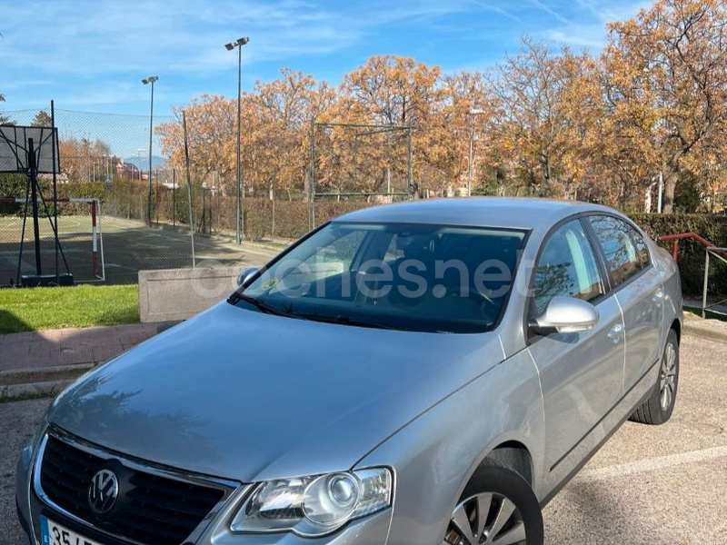 VOLKSWAGEN Passat 2.0 TDI DPF Edition Plus