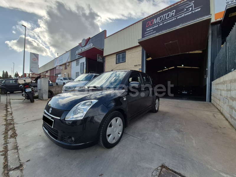 SUZUKI Swift 1.3 DDiS GLX