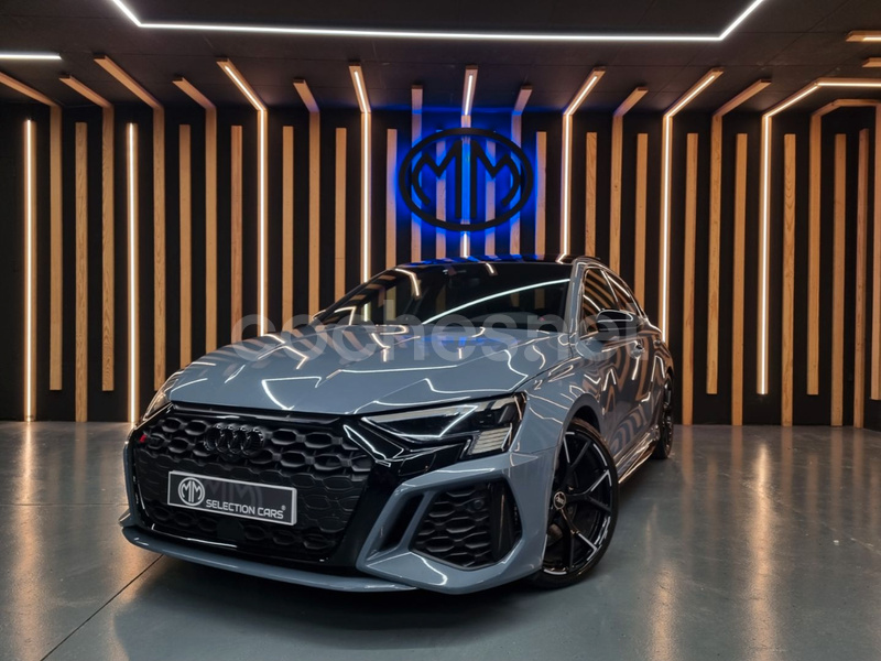 AUDI A3 RS3 Sportback TFSI quattro S tron